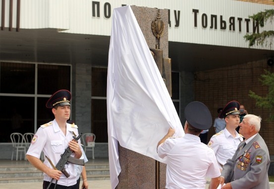 На открытии памятника Борису Соколову