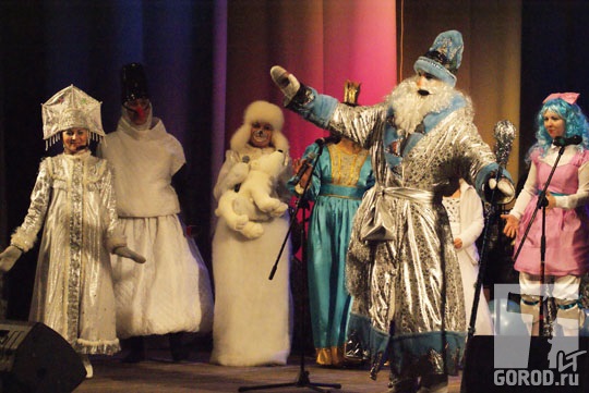 «Новогодние приключения игрушек» в Тольяттинской филармонии