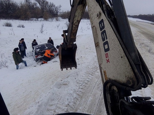 Экскаватор удачно оказался под рукой