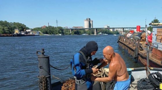 Во время несения ночной вахты с борта теплохода пропал моторист