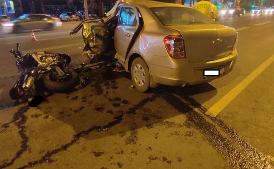 Водитель мотоцикла скончался на месте аварии