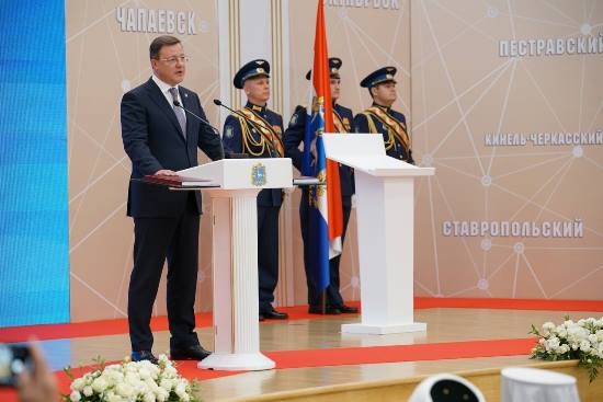 Дмитрий Азаров избран Губернатором на второй срок 