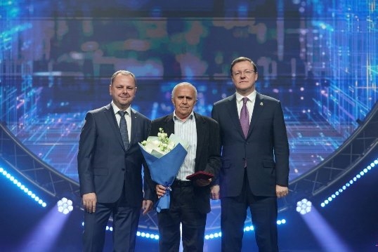 Дмитрий Азаров выразил благодарность коллективу предприятия