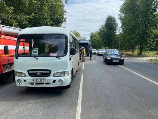 В результате ДТП пострадали три человека