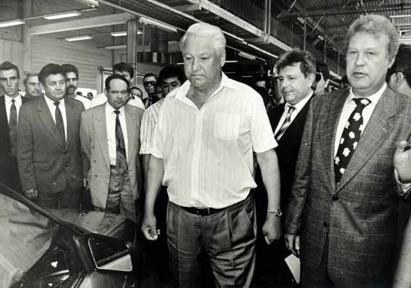 Президент РФ Б. Ельцин на ВАЗе, август 1994 г.