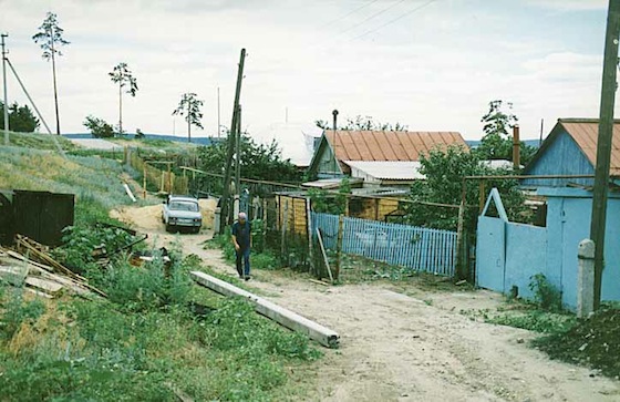 Улица Б. Коваленко в Тольятти. Фото 1999 г.