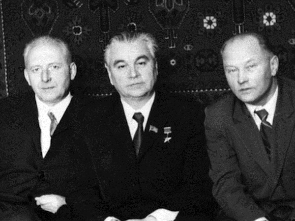 В.Н. Поляков, Н.Ф. Семизоров, Д.В. Еремеев. Тольятти, 1971 г.