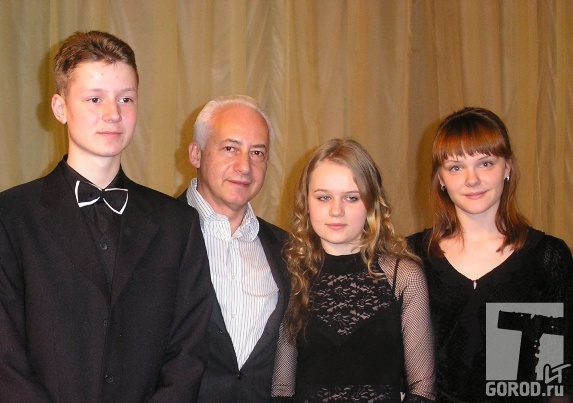 Владимир Спиваков с молодыми музыкантами Тольятти
