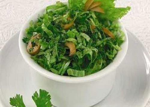 зелёный салат