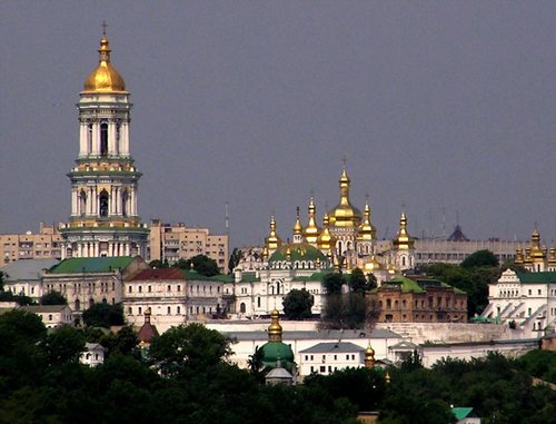 Киев поминается только в Лаврентьевском списке«Повести врем.лет»