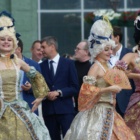 Церемония открытия фонтана у филармонии Тольятти